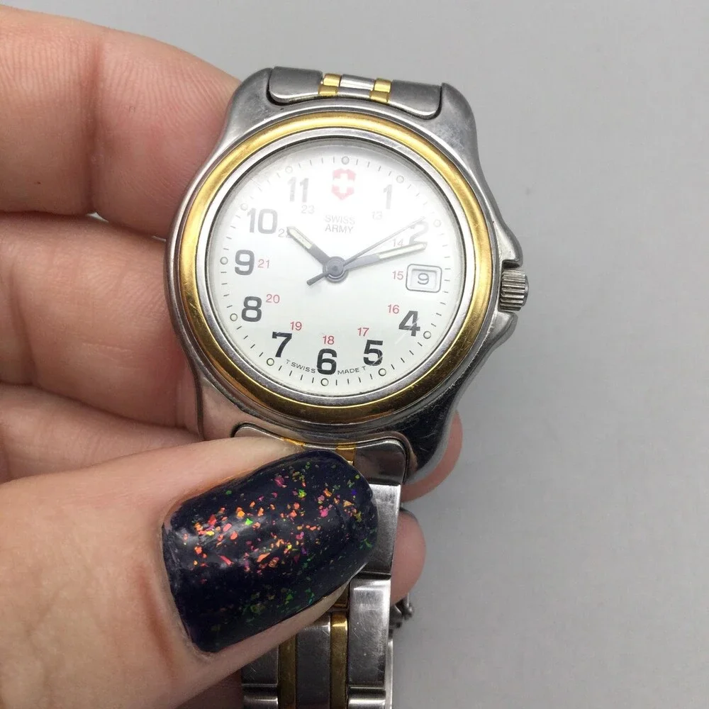 Swiss Army Womens Watch 28mm Gold Silver Tone Stainless Date New Battery 6.25